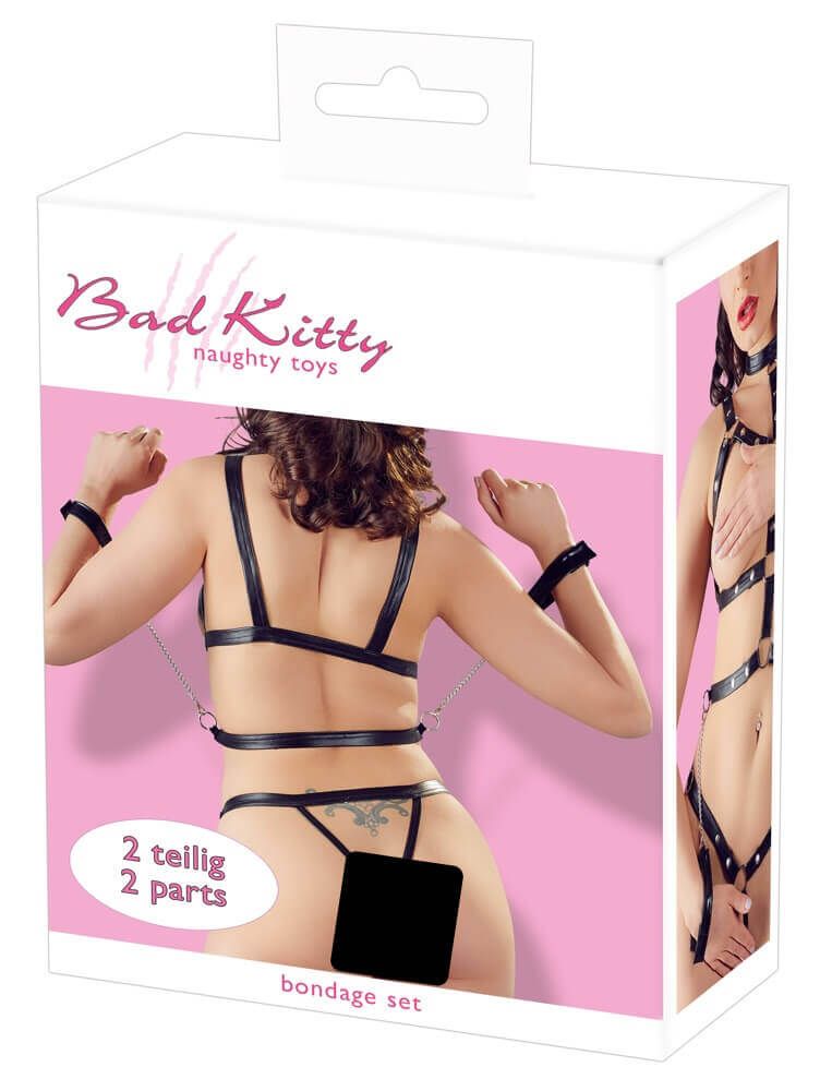 Bad Kitty - szegecses testhám szett kézrögzítőkkel (fekete)