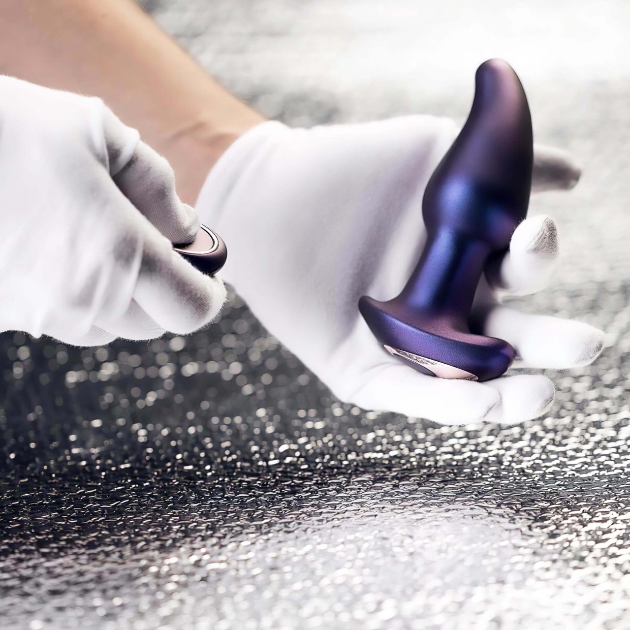 Hueman Asteroid - forgó gyöngyös anál vibrátor (lila) Hueman Asteroid - forgó gyöngyös anál vibrátor (lila)