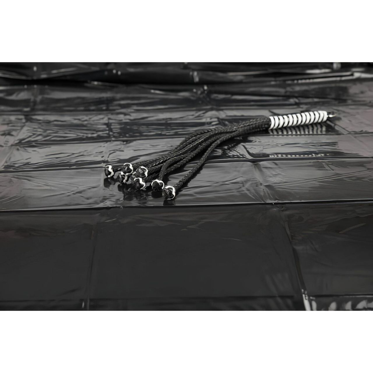 Lakk lepedő - 200x230cm (fekete) Lakk lepedő - 200x230cm (fekete)