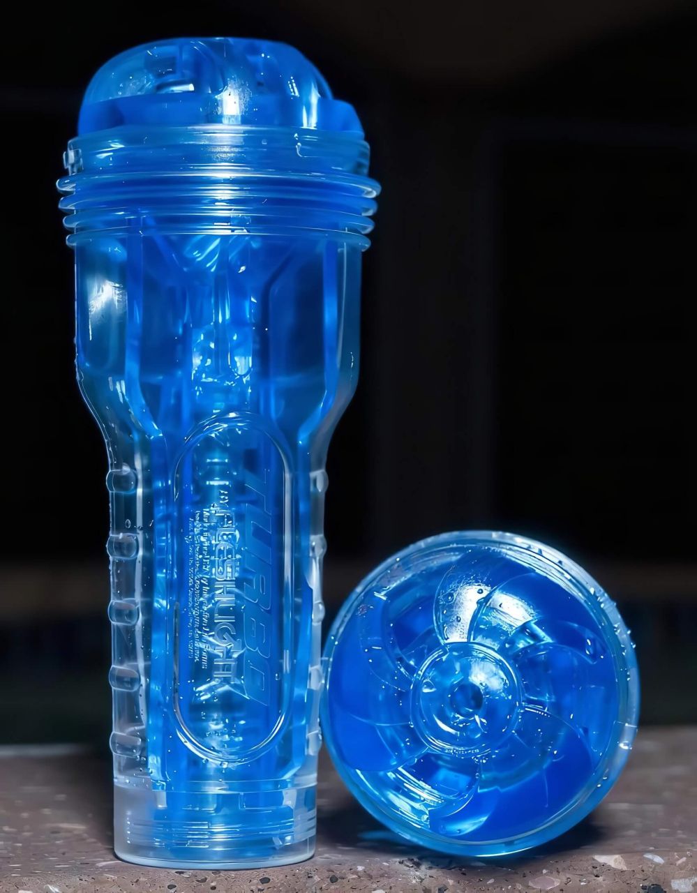 Fleshlight Turbo Thrust - élethű szívó maszturbátor (kék)