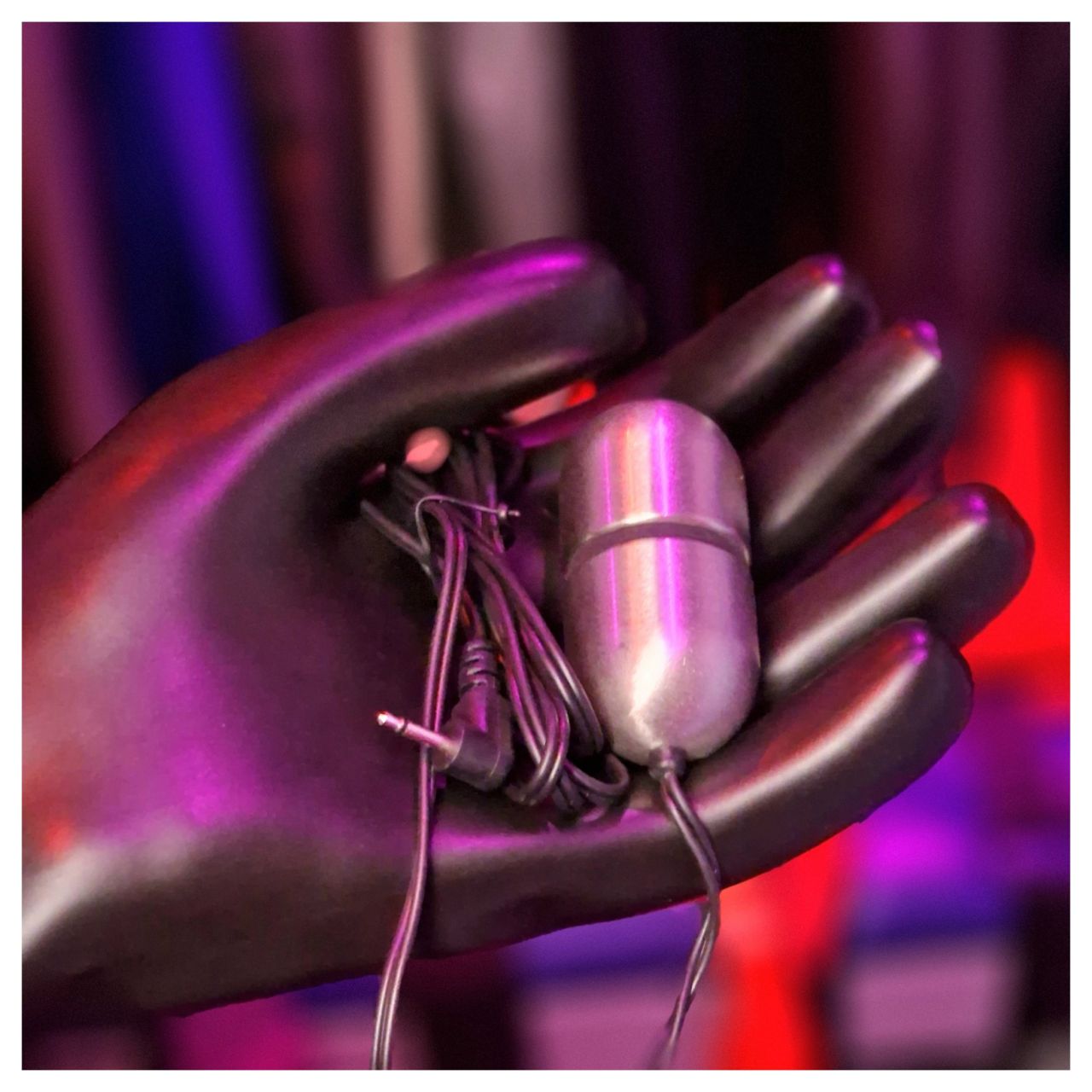 DG-LAB Matte Steel - kétpólusú, ovális acél elektróda (ezüst)